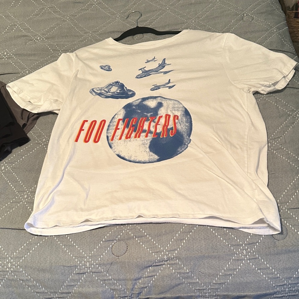 Foo Fighters shirt